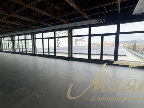 комерційна за адресою Костянтинівська вул., 66