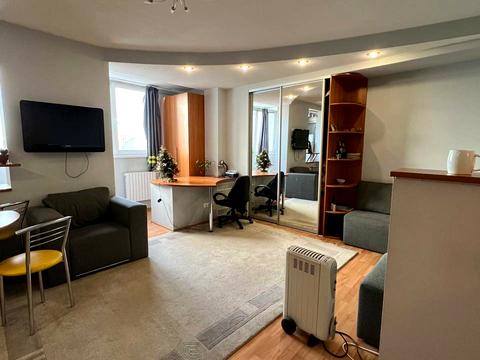 квартира за адресою Володимира Вернадського вул. (Дзержинського), 1