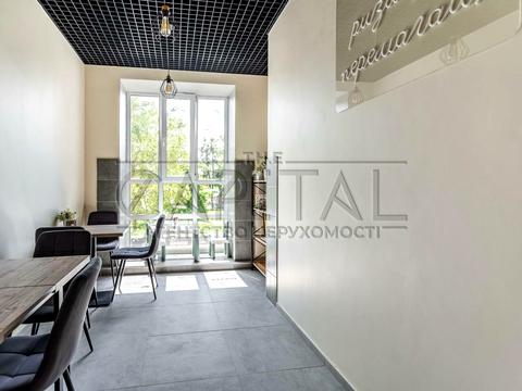 коммерческая по адресу Академика Вернадского бульв., 24