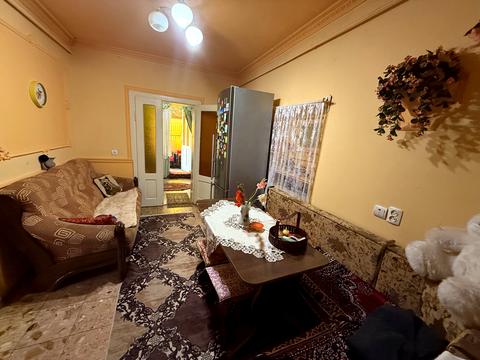 будинок за адресою Центральна, 32