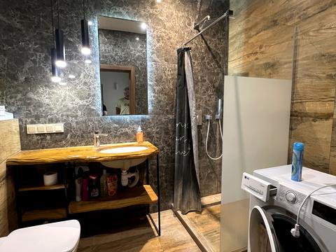 квартира за адресою Малинова вул., 8