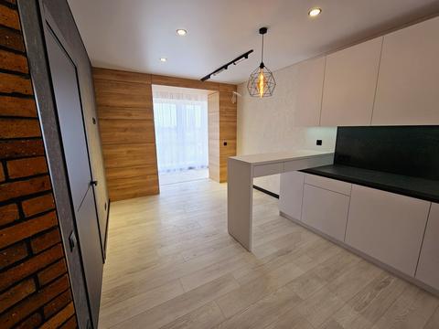 квартира за адресою Євгена Чикаленка вул. (Аржанова), 3