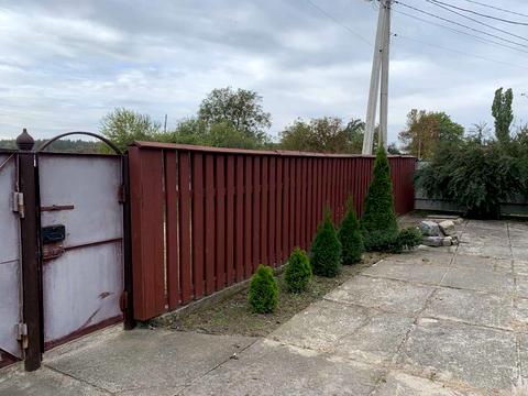 будинок за адресою Вишнева вул.