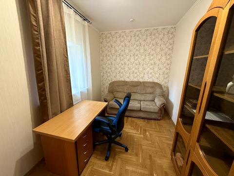 будинок за адресою Столичне шосе