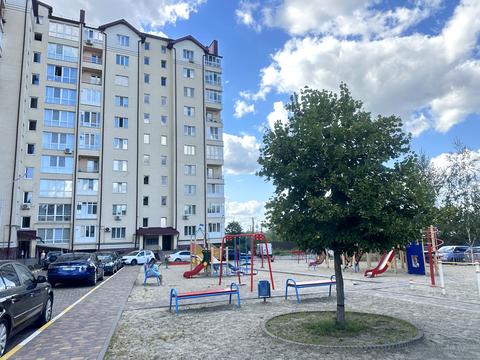 квартира за адресою Катерини Білокур, 1-А