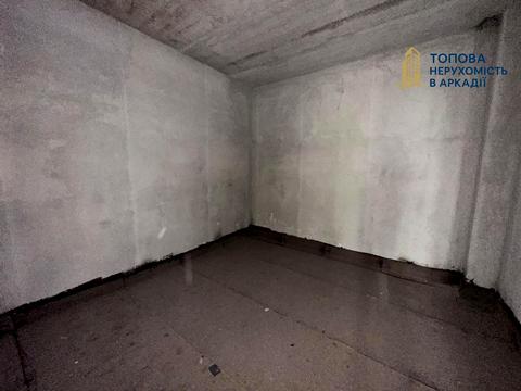 квартира за адресою Каркашадзе пров. (Цегляний), 7