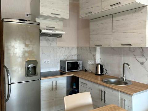 квартира за адресою Осіння вул., 71