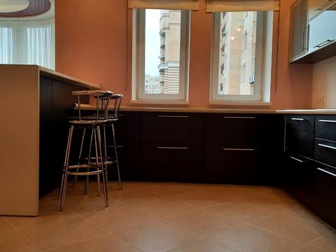 квартира по адресу Голосеевская ул., 13