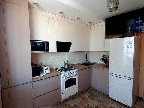 квартира по адресу Героев Небесной Сотни просп., 16/28