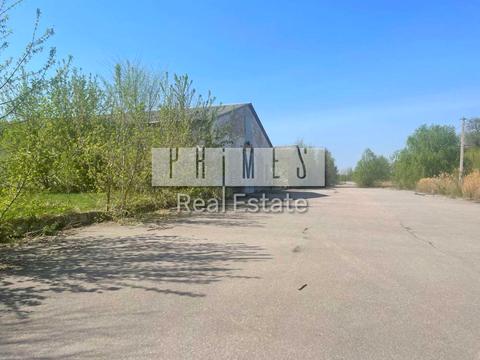 комерційна за адресою Перемоги вул., 2А