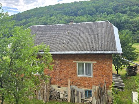 будинок за адресою Набережна, 40