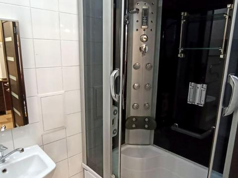 квартира за адресою Незалежності вул. (Титова), 8