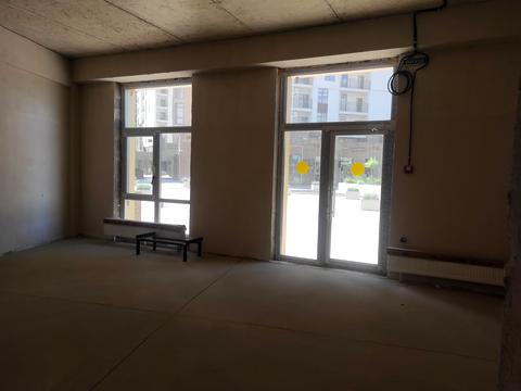 комерційна за адресою Краснова вул., 3