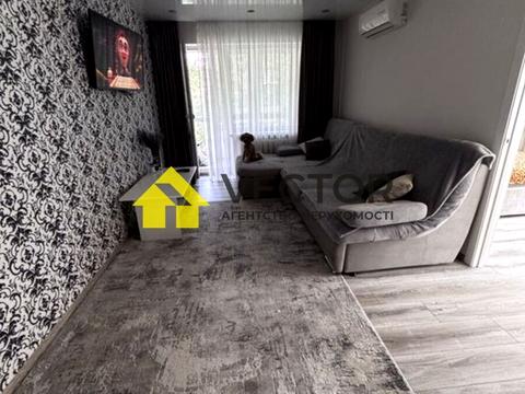 квартира за адресою Гната Хоткевича пров., 5