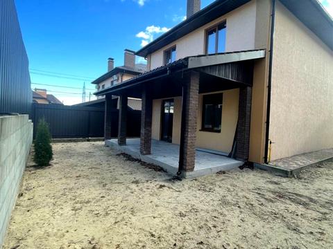 будинок за адресою Лугова