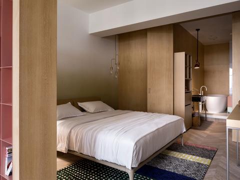 квартира за адресою Андрія Верхогляда вул. (Михайла Драгомирова), 11