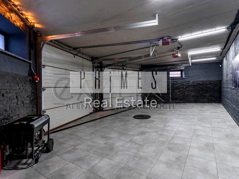 будинок за адресою Вишнева вул.