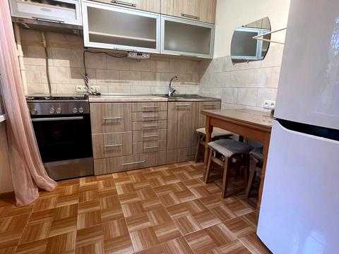 квартира за адресою Академіка Вернадського бульв., 59