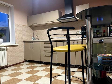 будинок за адресою Центральна вул., 72а