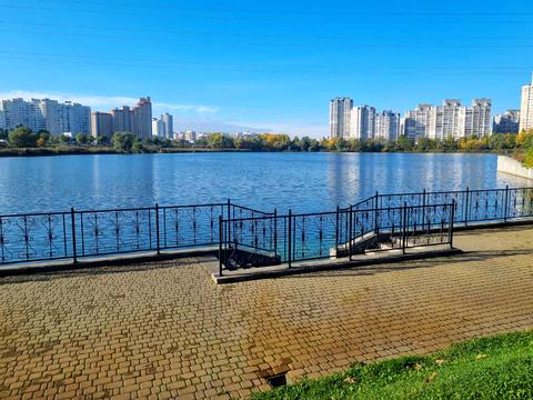квартира за адресою Ревуцького вул., 40-Б
