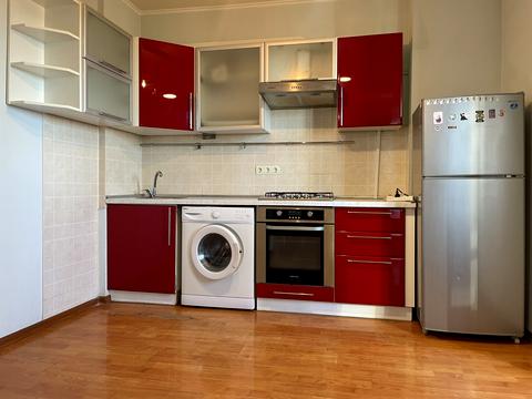 квартира за адресою Сухумська вул., 24