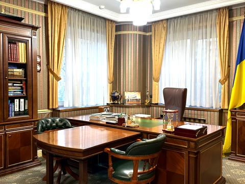 комерційна за адресою Ковпака вул., 17