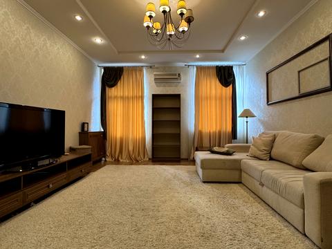 квартира за адресою Прорізна вул., 4