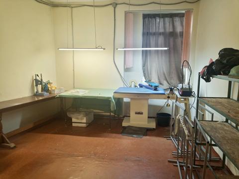 комерційна за адресою Дмитра Іванова вул., 33