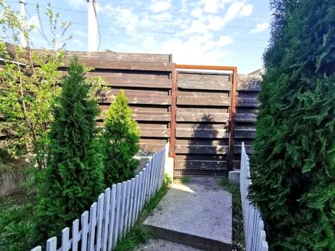 будинок за адресою Вишнева вул., 109