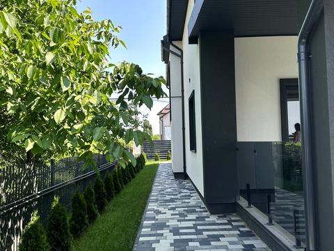 будинок за адресою с. Крихівці, Аматорська вул., 14