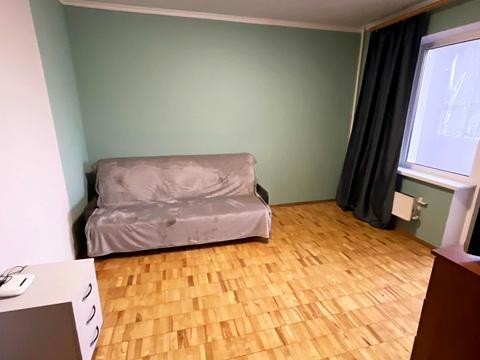 квартира за адресою Олександра Довженка вул., 16-А