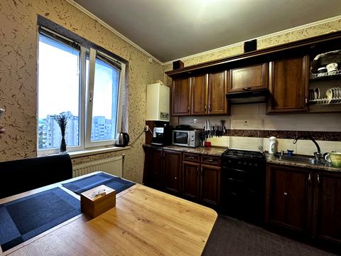 квартира по адресу Молодёжная ул., 42