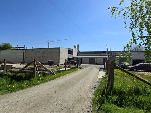 паркомісце за адресою Богдана-Ігора Антонича вул., 17
