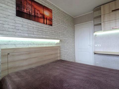 квартира за адресою Зодчих вул., 44