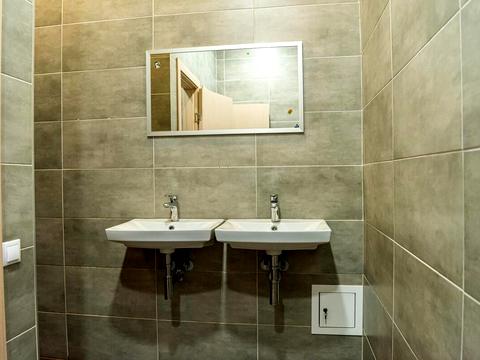 коммерческая по адресу Полевая ул., 21