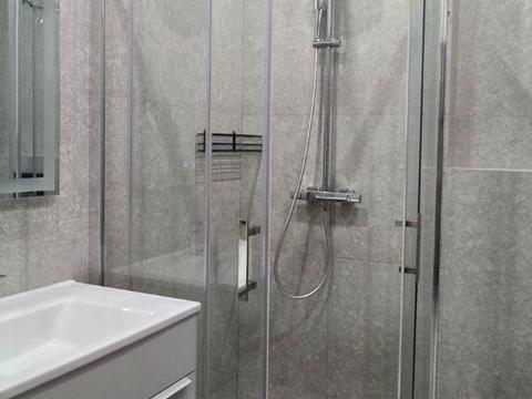 квартира за адресою Салютна вул., 19