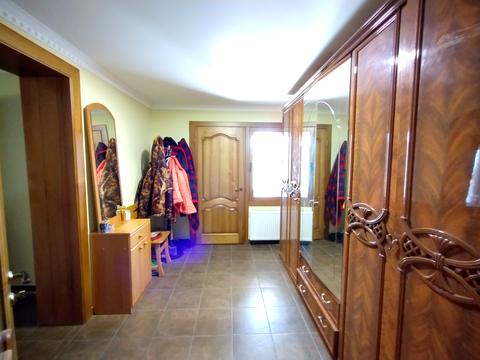 будинок за адресою Центральна, 56