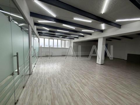 комерційна за адресою Велика Васильківська вул. (Червоноармійська), 30 Д