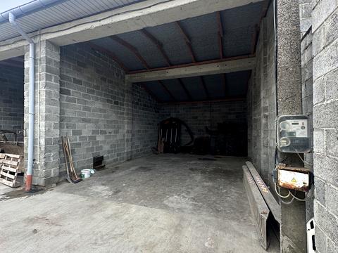 комерційна за адресою Василя Стуса вул., 13