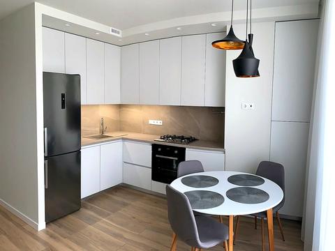 квартира по адресу Практичная ул., 3