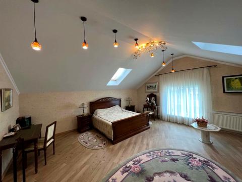 дом по адресу Лісова