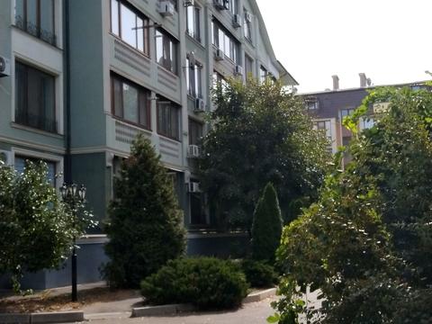 квартира за адресою Таїрова вул., 6