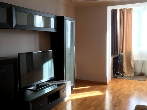 квартира за адресою Зоопаркова вул., 2