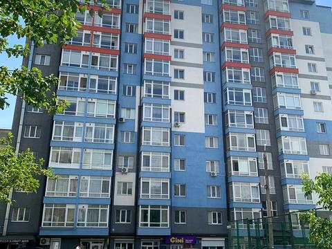 квартира за адресою Гетьмана Петра Дорошенка вул., 22а