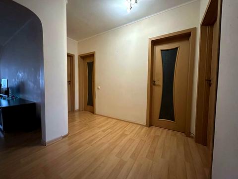 квартира за адресою Гетьмана Петра Дорошенка вул., 28в
