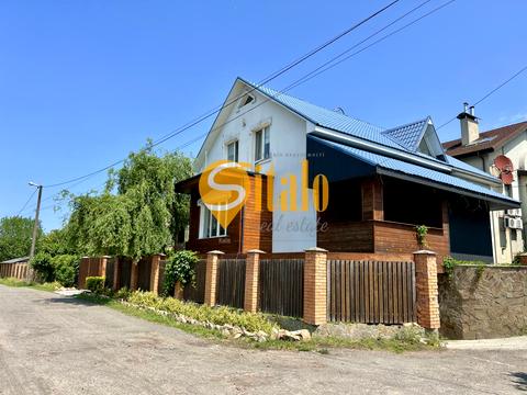 будинок за адресою Центральна вул.