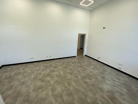 комерційна за адресою Охтирський пров., 7