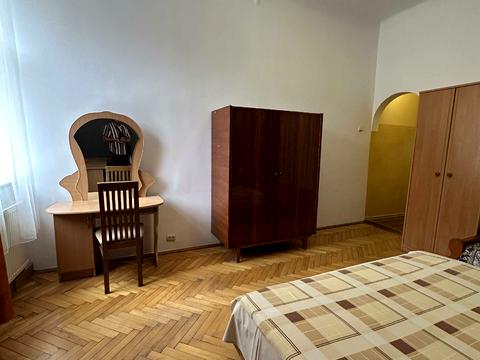 квартира по адресу Свободы просп. (Ленина), 3