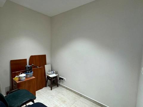 комерційна за адресою Бориса Гмирі вул., 8