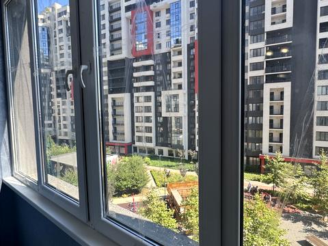 квартира за адресою Євгена Чикаленка вул., 93